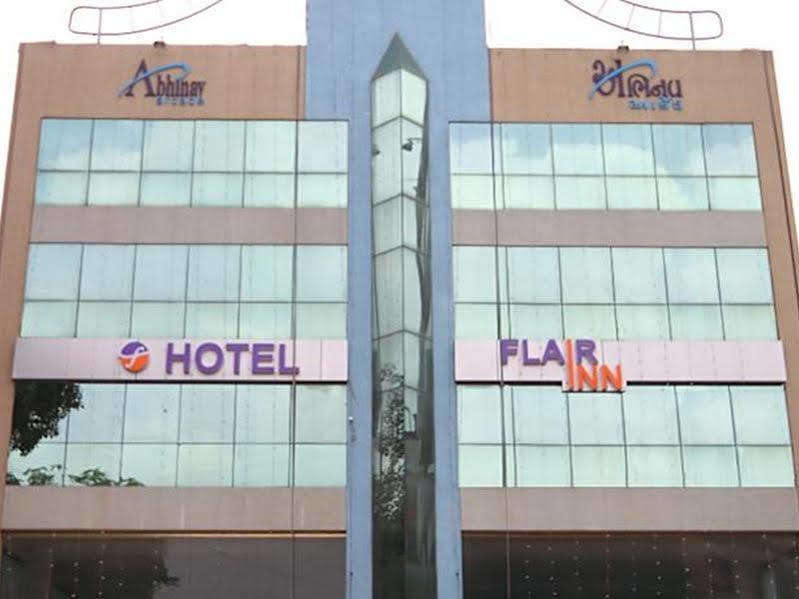 Hotel Flair Inn Ahmedabad Esterno foto