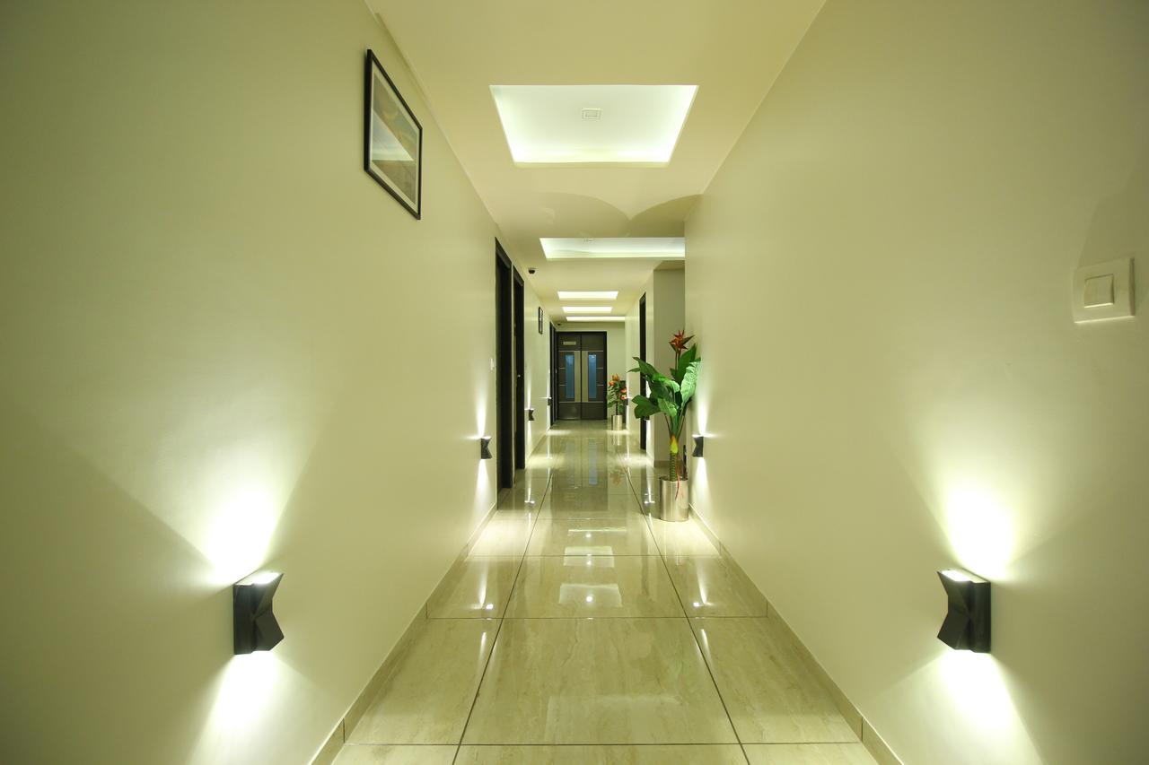 Hotel Flair Inn Ahmedabad Esterno foto